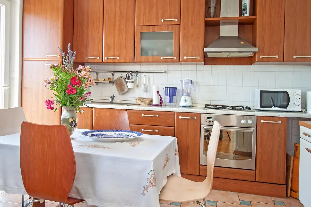 Valeriana Apartment Pula